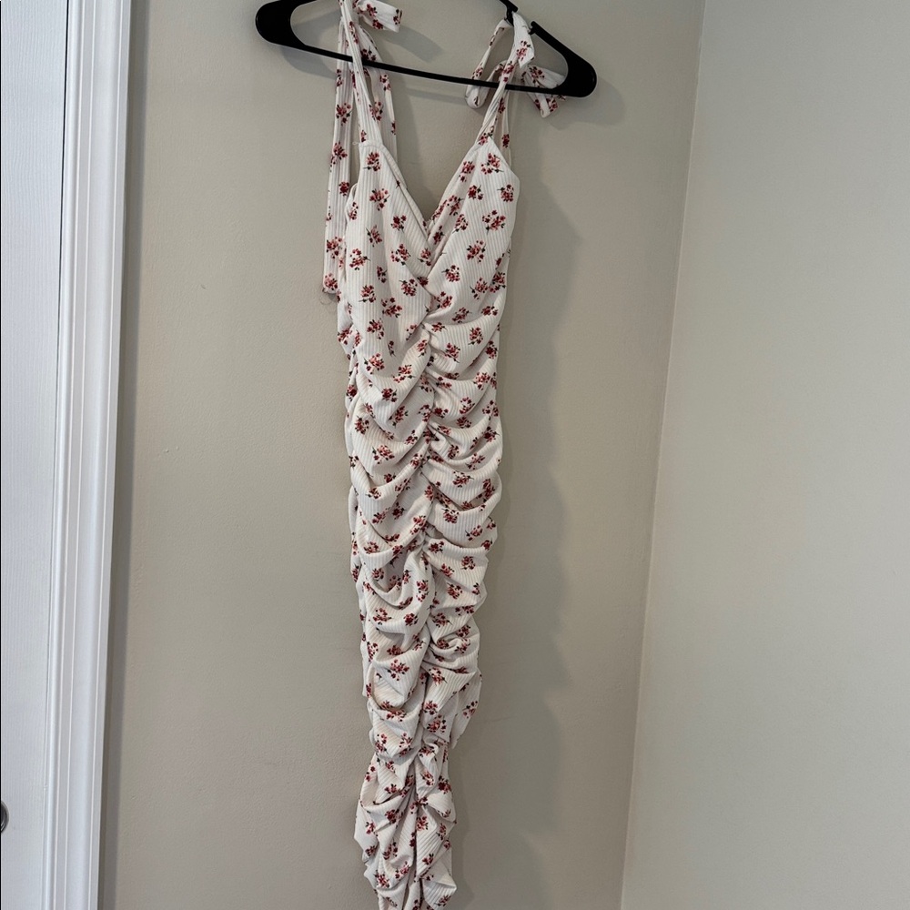 Pink Blush White Floral Ruched Maternity Mini Dress size M - Picture 5 of 6